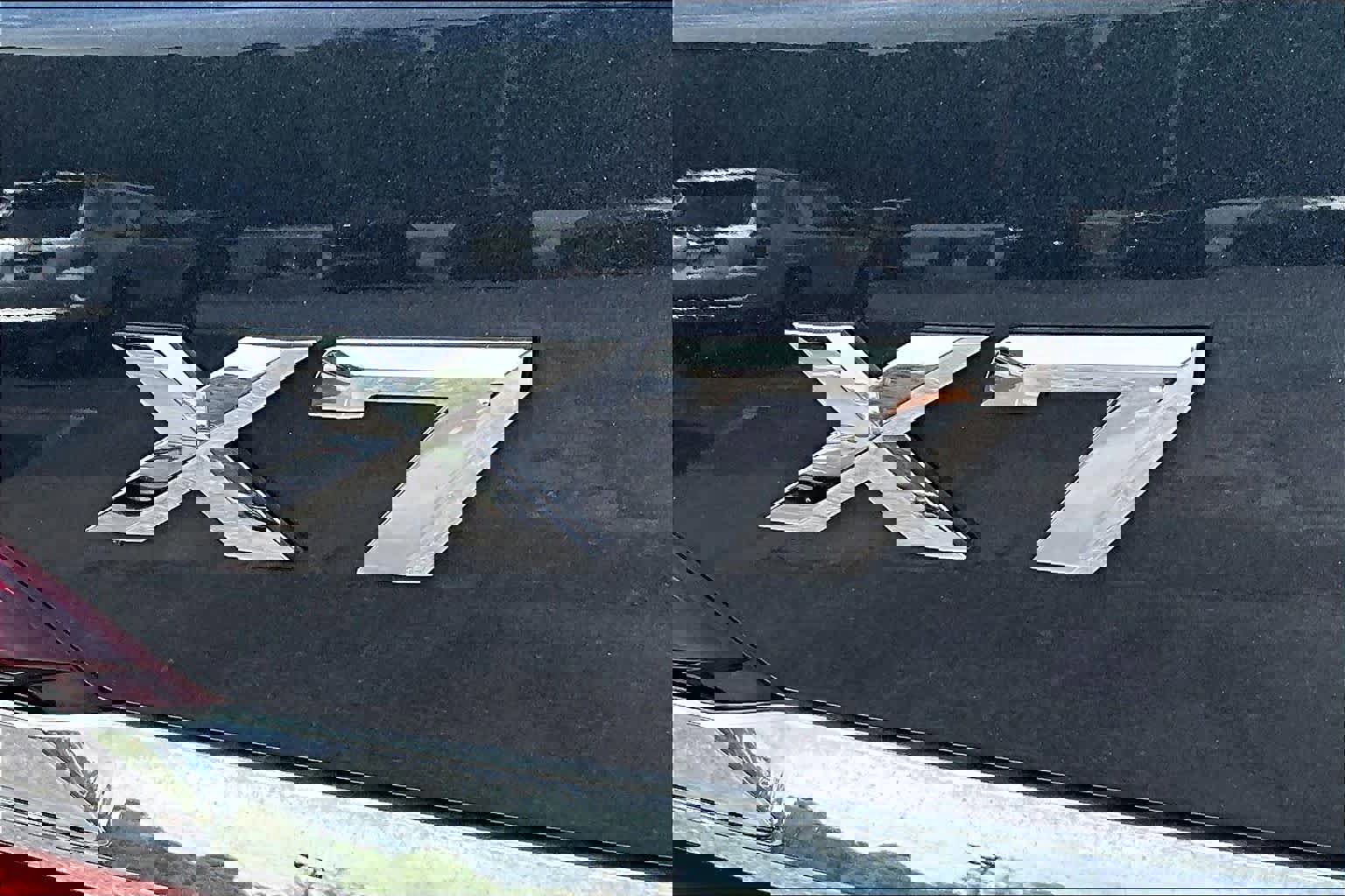 Used 2022 BMW X7 xDrive40i w/ Premium Package image 31