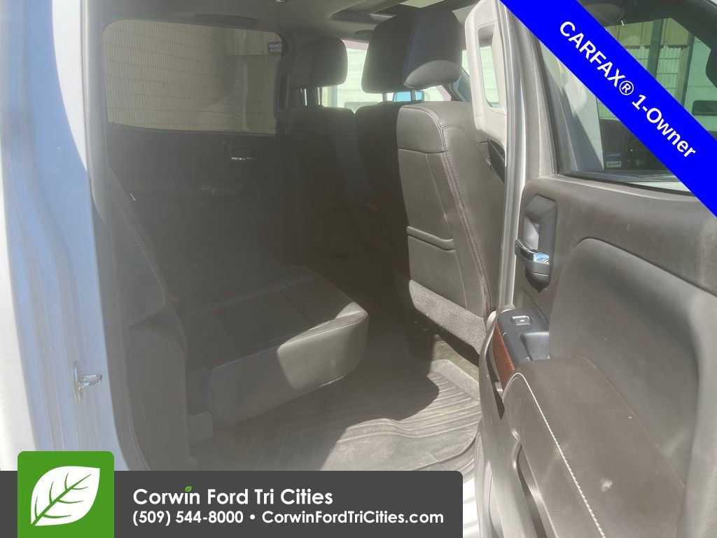 Used 2017 GMC Sierra 2500 SLT w/ Suspension Package, Off-Road AWD/4WD image 8