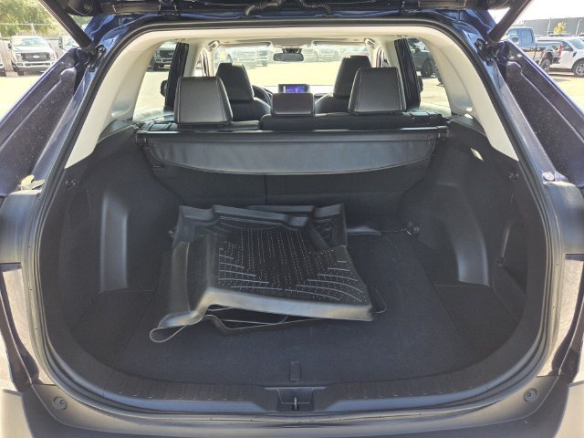 Used 2023 Toyota RAV4 XLE Premium FWD image 17