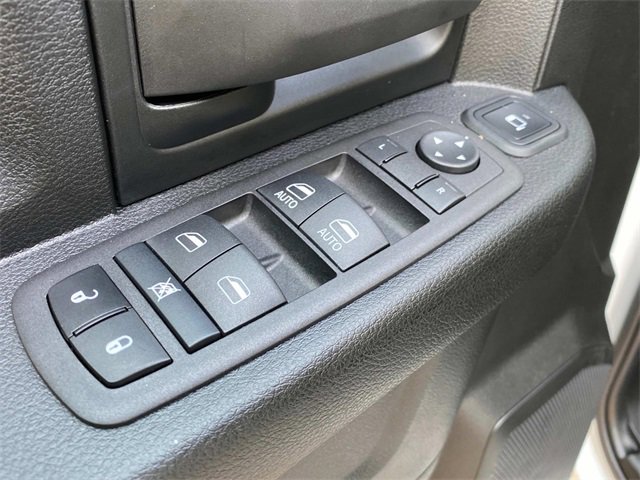 Used 2024 RAM 3500 Tradesman w/ Chrome Appearance Group image 13