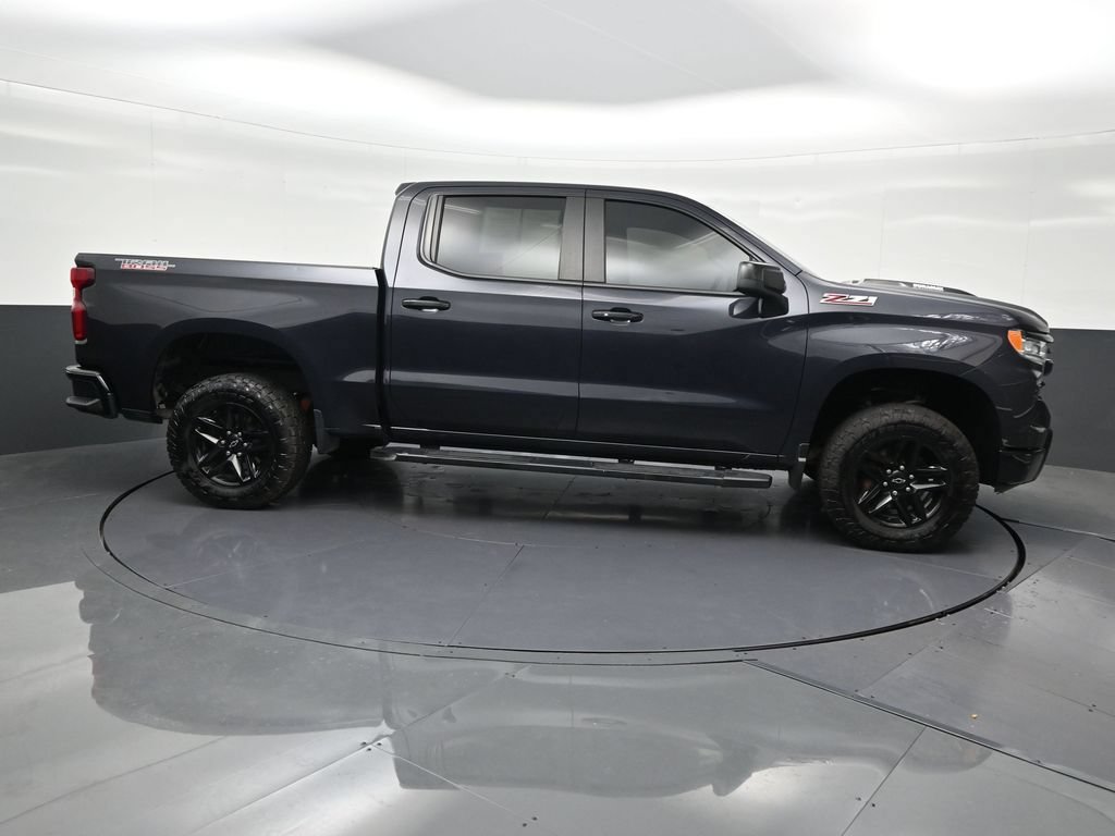 Used 2024 Chevrolet Silverado 1500 LT Trail Boss AWD/4WD image 6