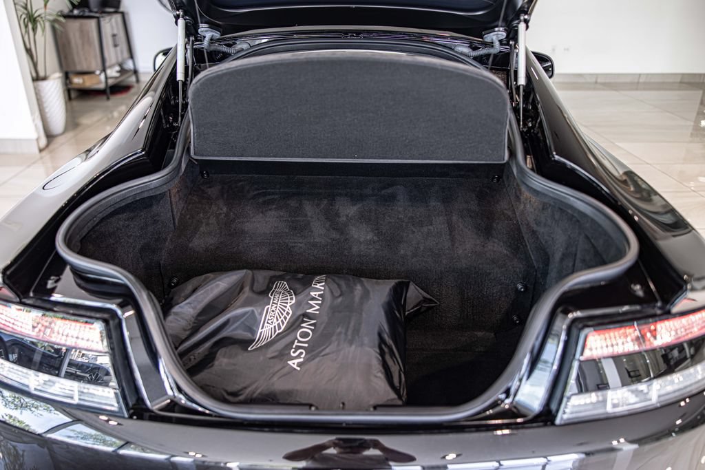 Used 2017 Aston Martin V12 Vantage S RWD image 16