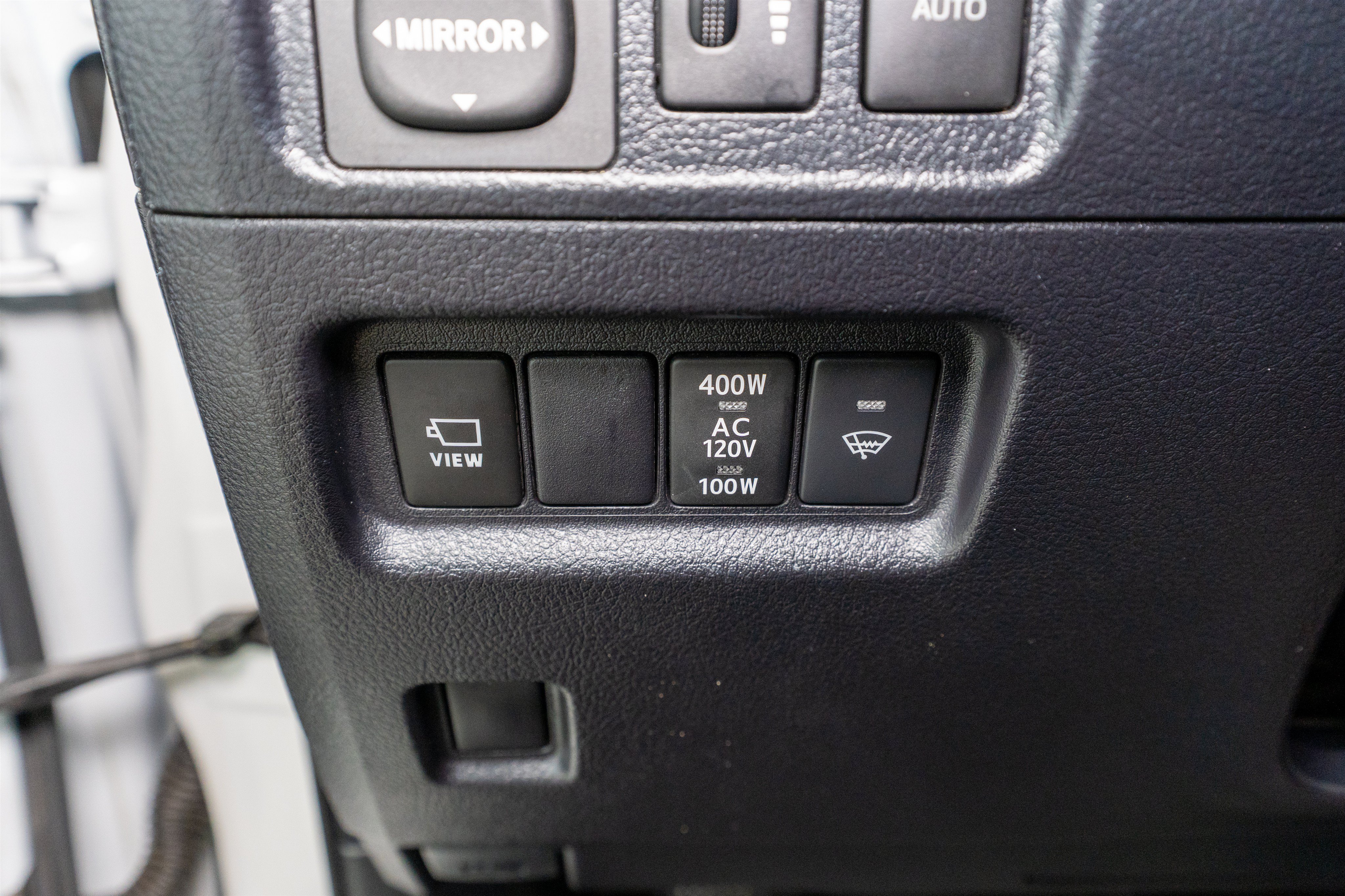 Used 2024 Toyota 4Runner Limited AWD/4WD image 36