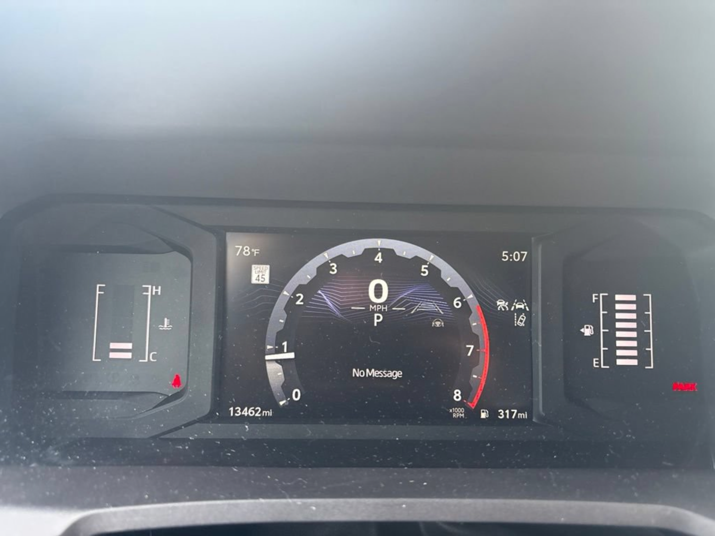 Certified 2025 Toyota Tacoma SR5 AWD/4WD image 11