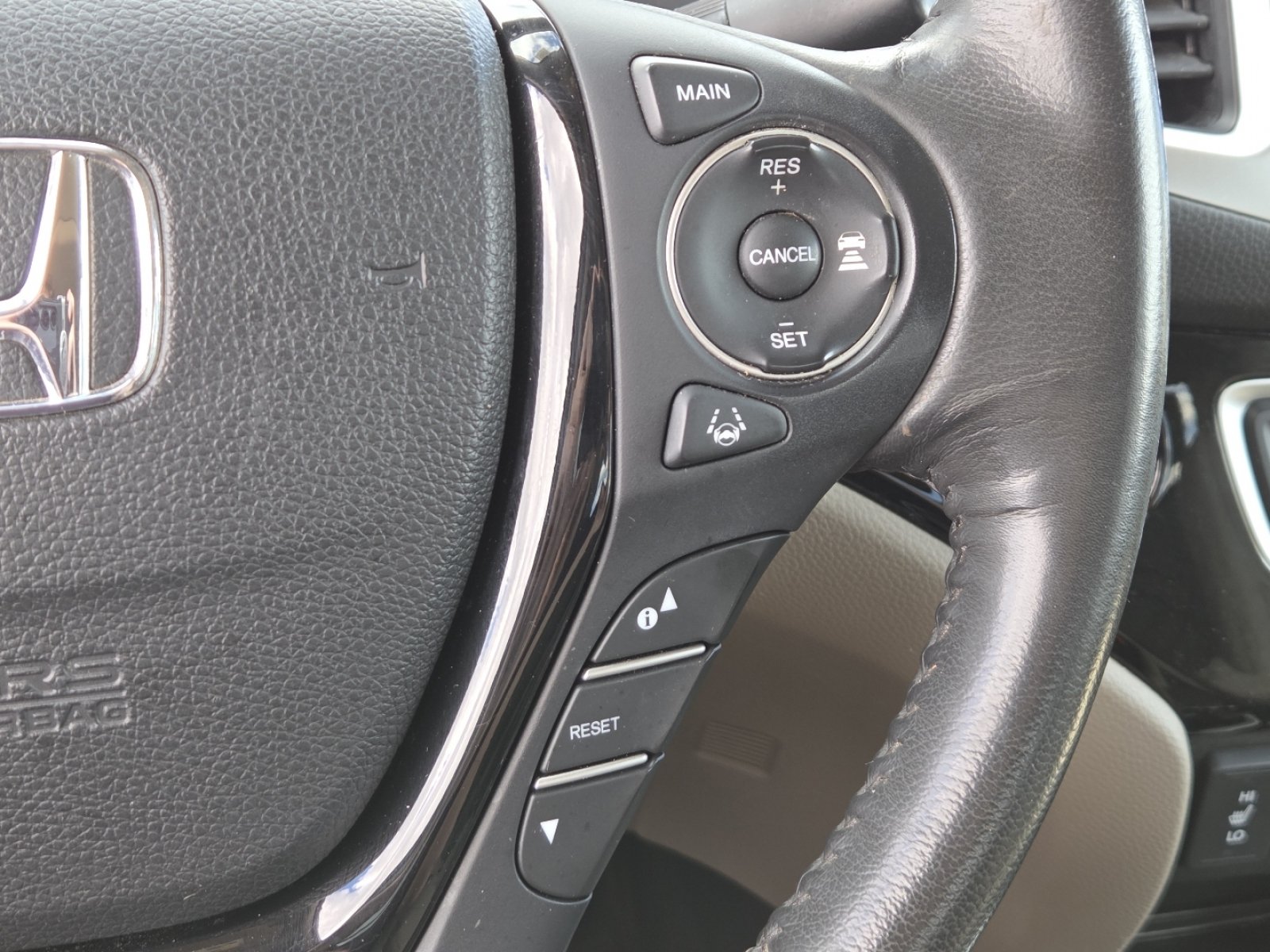 Used 2019 Honda Ridgeline RTL-E image 31