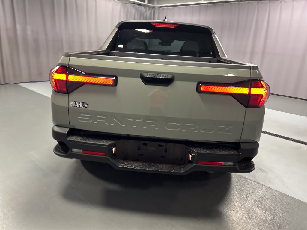 Used 2026 Hyundai Santa Cruz SEL FWD image 6