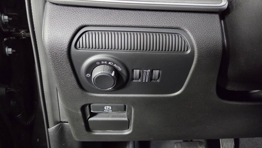 New 2026 Jeep Grand Wagoneer Limited image 19