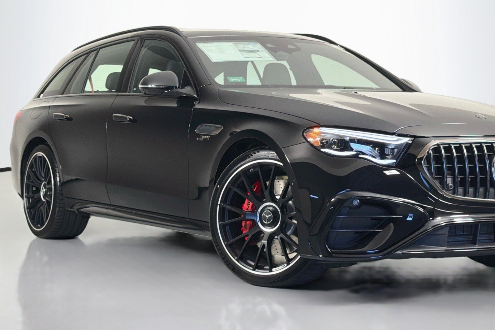 New 2026 Mercedes-Benz E 53 AMG e 4MATIC Wagon image 13