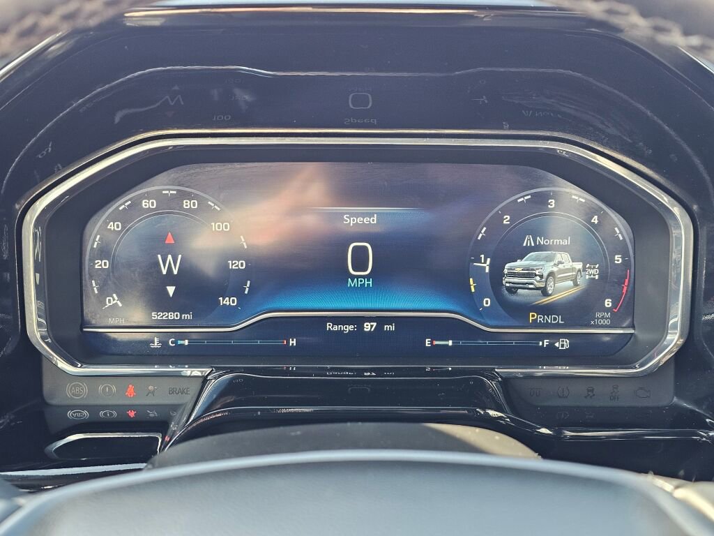 Used 2024 Chevrolet Silverado 1500 LT w/ Z71 Off-Road Package image 12