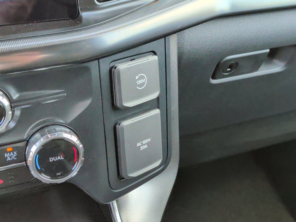 New 2026 Ford F150 Platinum w/ Equipment Group 702A High AWD/4WD image 33