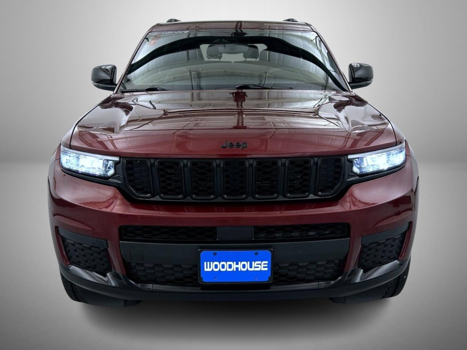 Used 2023 Jeep Grand Cherokee L Laredo AWD/4WD image 2
