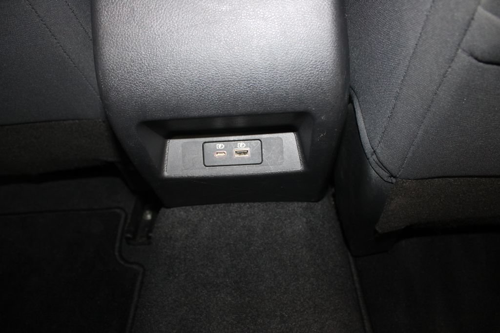 Used 2024 Nissan Altima 2.5 SV FWD image 33