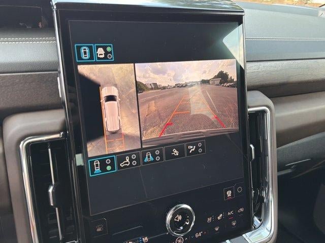 New 2026 GMC Yukon XL Denali Ultimate AWD/4WD image 10