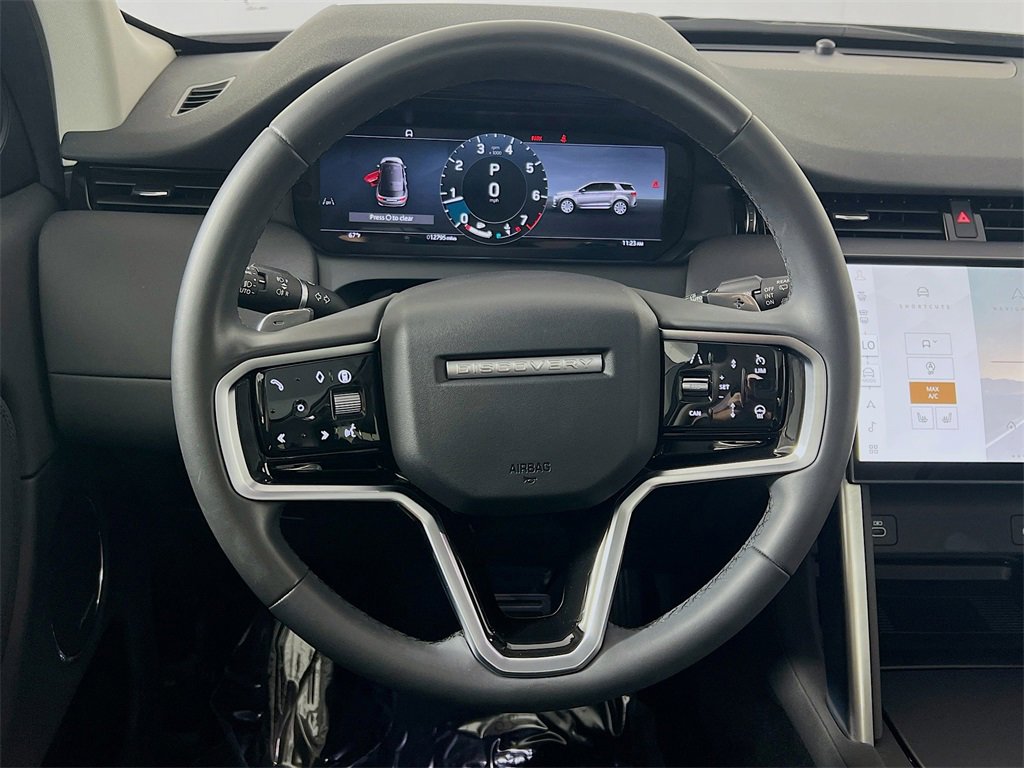 Used 2024 Land Rover Discovery Sport S image 12
