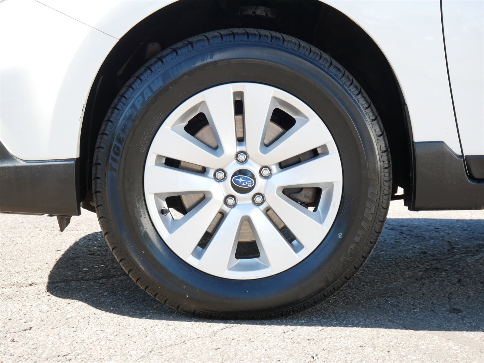 Used 2019 Subaru Outback 2.5i Premium image 7