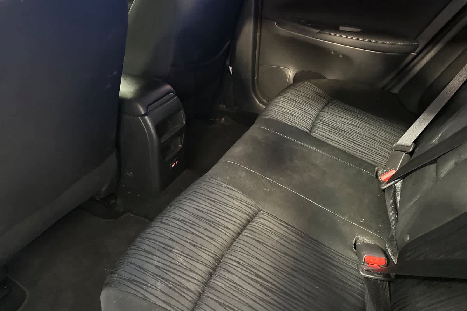 Used 2019 Nissan Sentra SV FWD image 5