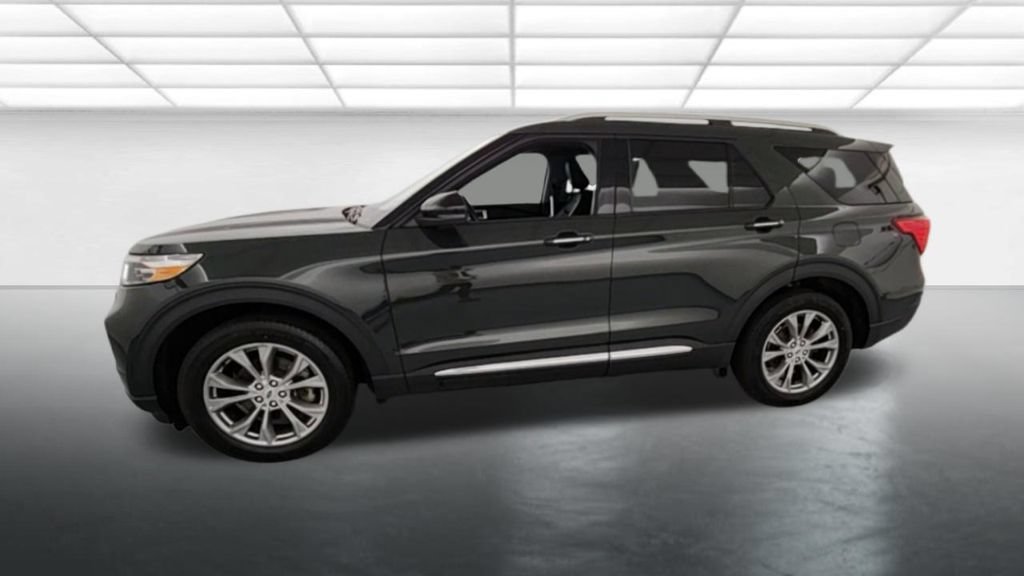 Used 2022 Ford Explorer Limited w/ Equipment Group 301A AWD/4WD image 3