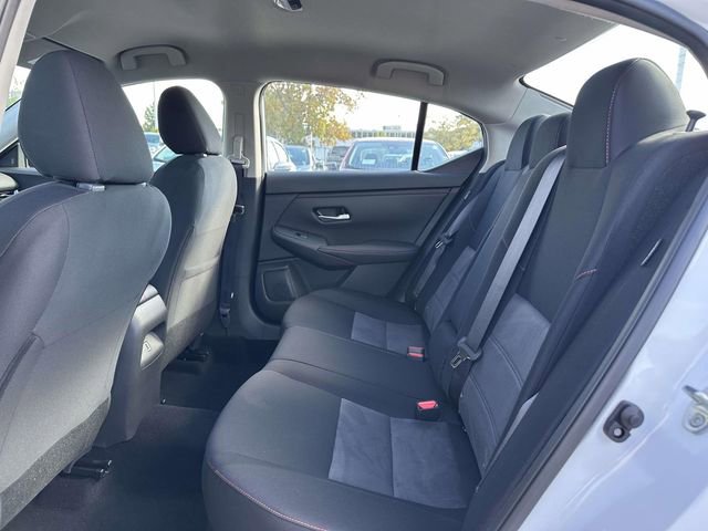 New 2025 Nissan Sentra SR w/ Midnight Edition image 13
