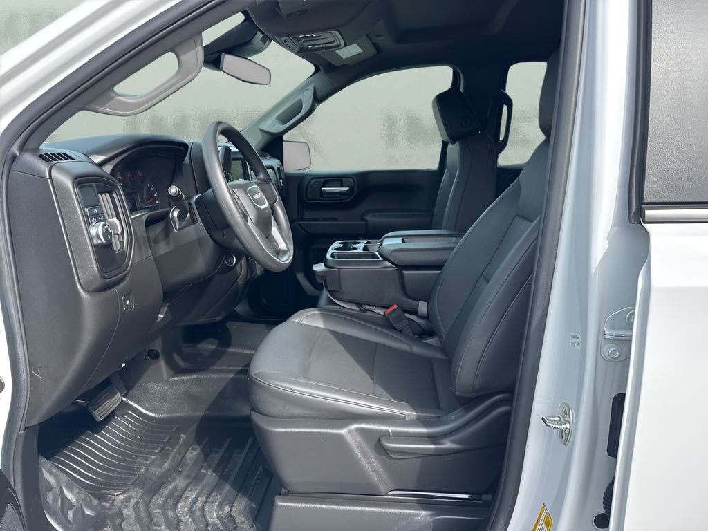 Used 2025 GMC Sierra 1500 Pro w/ Pro Value Package image 9