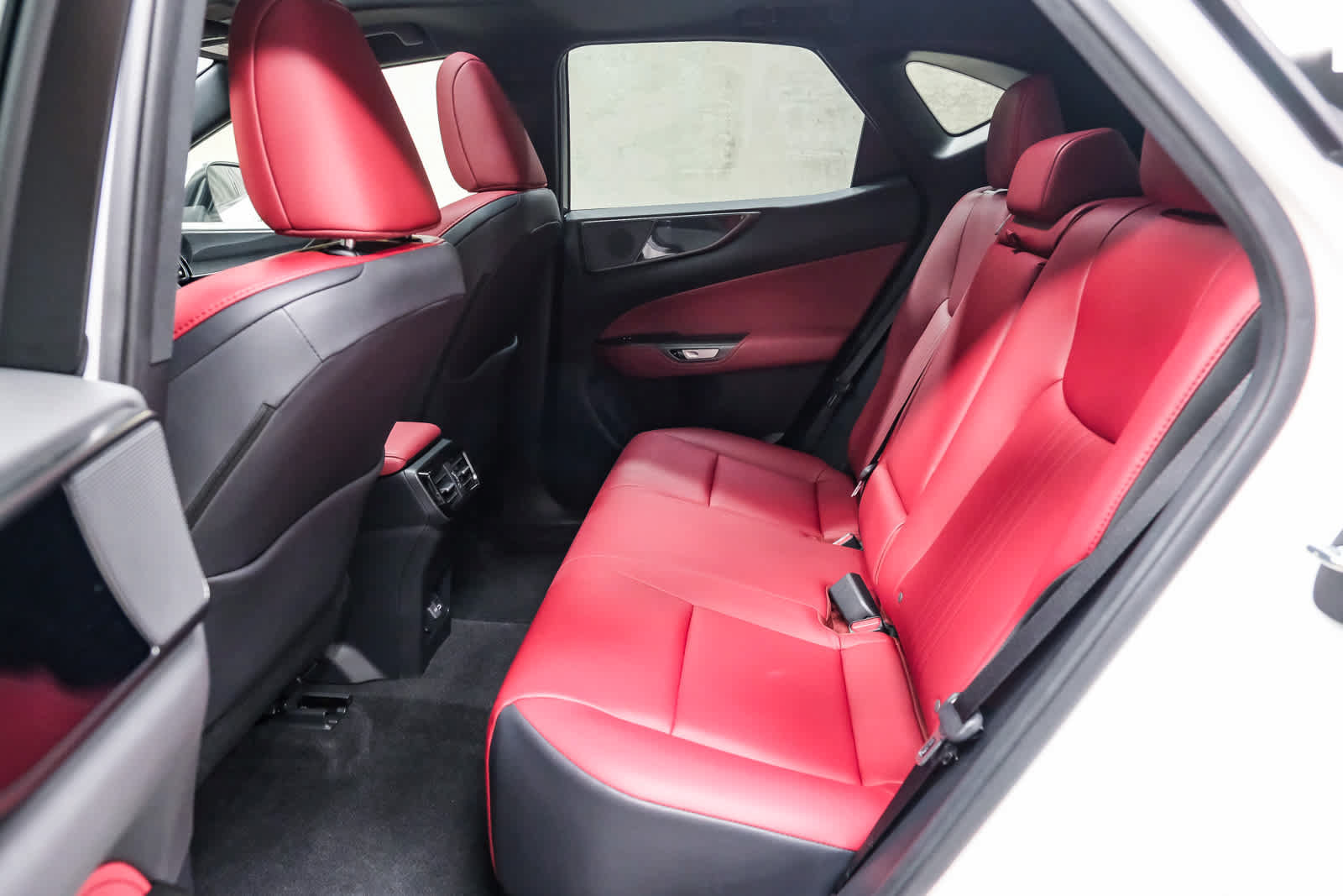 Used 2025 Lexus NX 250 FWD image 22