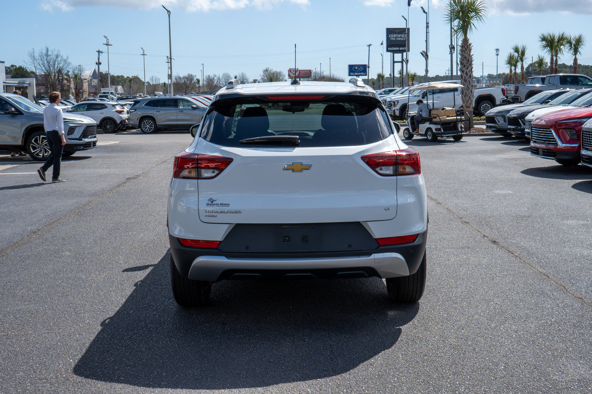 Certified 2022 Chevrolet TrailBlazer LT w/ Driver Confidence Package image 4