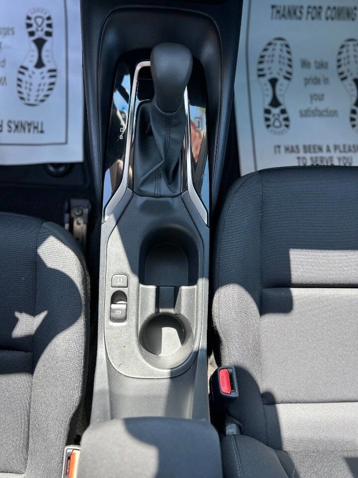 Used 2024 Toyota Corolla LE image 15