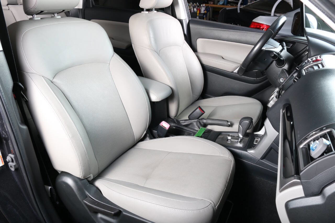 Used 2018 Subaru Forester 2.5i Limited AWD/4WD image 30