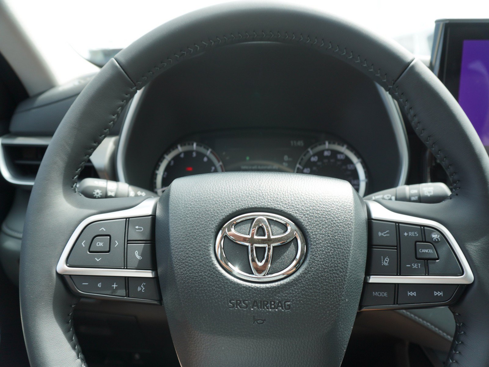 New 2026 Toyota Highlander XLE AWD/4WD image 25