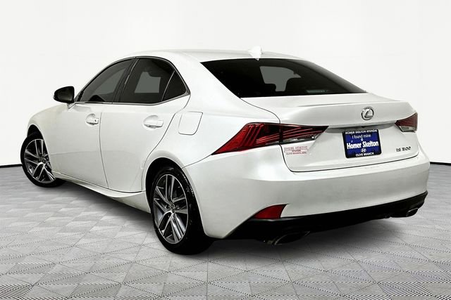 Used 2020 Lexus IS 300 image 11