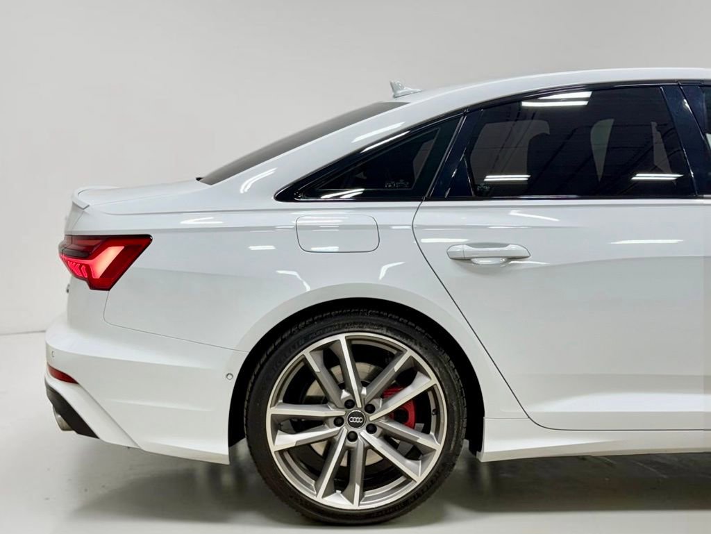 Used 2020 Audi S6 Premium Plus w/ S Sport Package AWD/4WD image 14