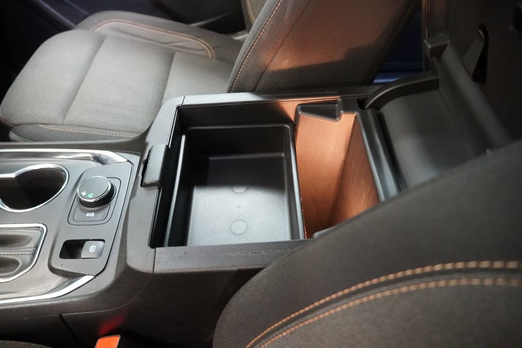 Used 2019 Chevrolet Traverse LS FWD image 23