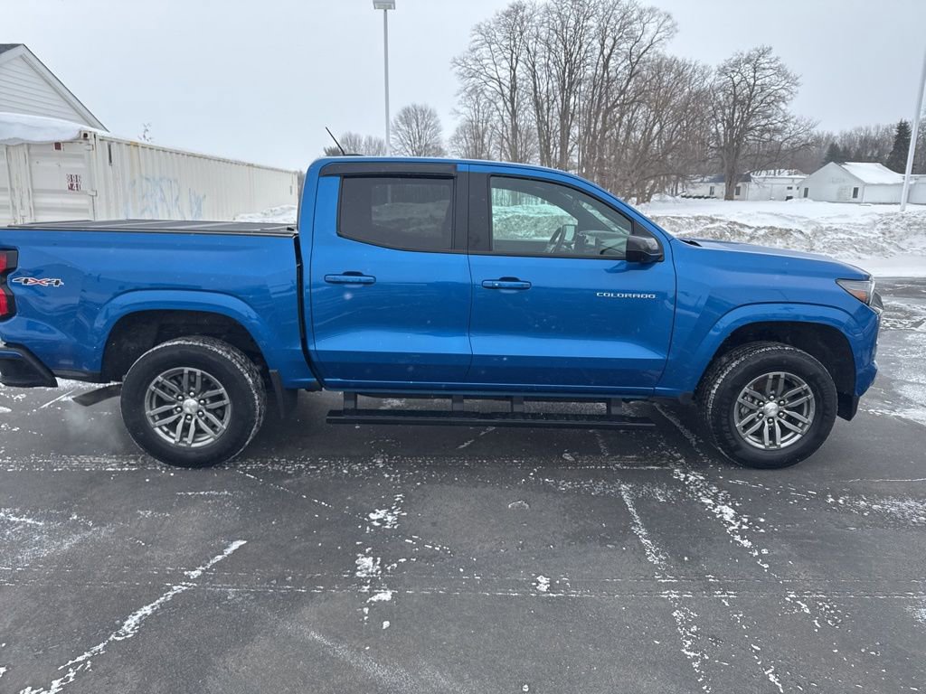 Used 2023 Chevrolet Colorado LT w/ LT Convenience Package image 10