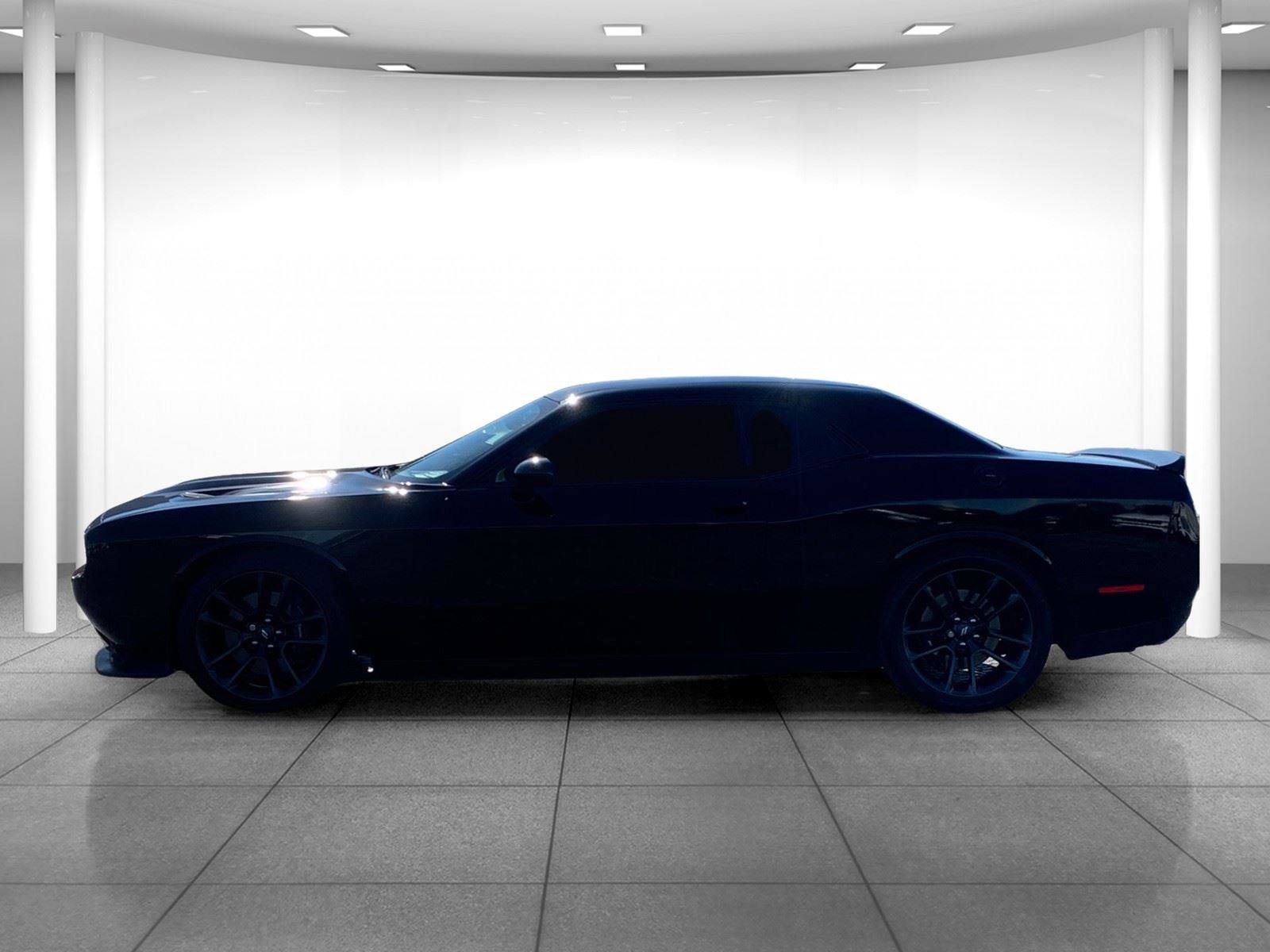 Used 2021 Dodge Challenger R/T Scat Pack image 4