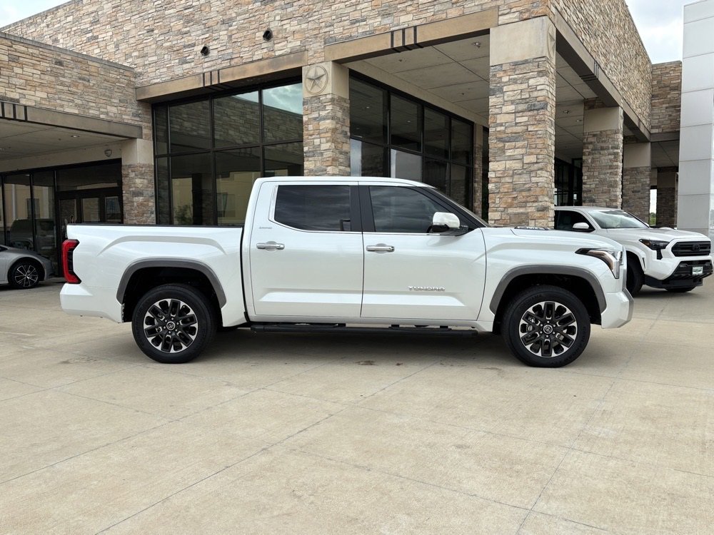 New 2024 Toyota Tundra Limited w/ Power Package image 5