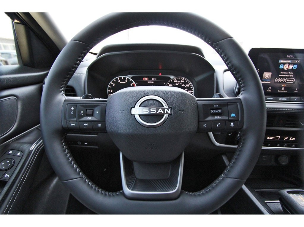 Used 2026 Nissan Rogue SV w/ SV Premium Package image 14