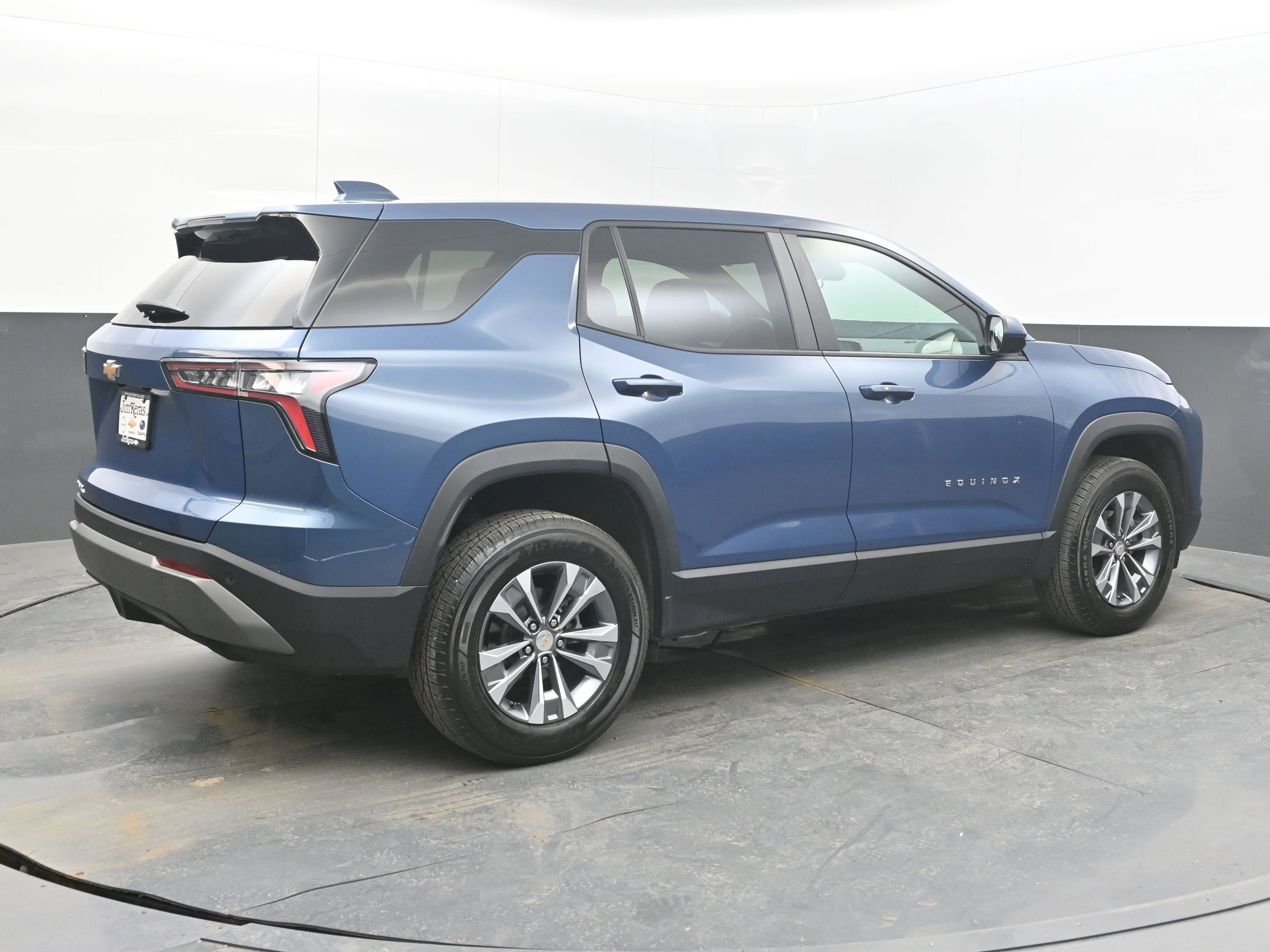 Used 2025 Chevrolet Equinox LT image 9