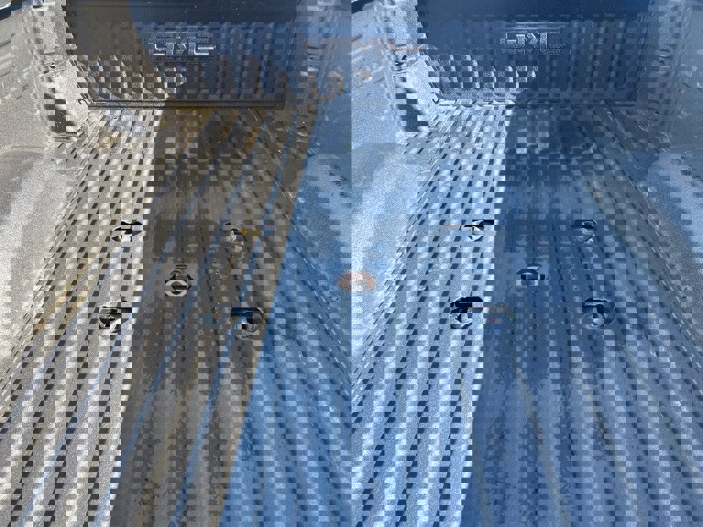 Used 2024 GMC Sierra 2500 SLT image 8