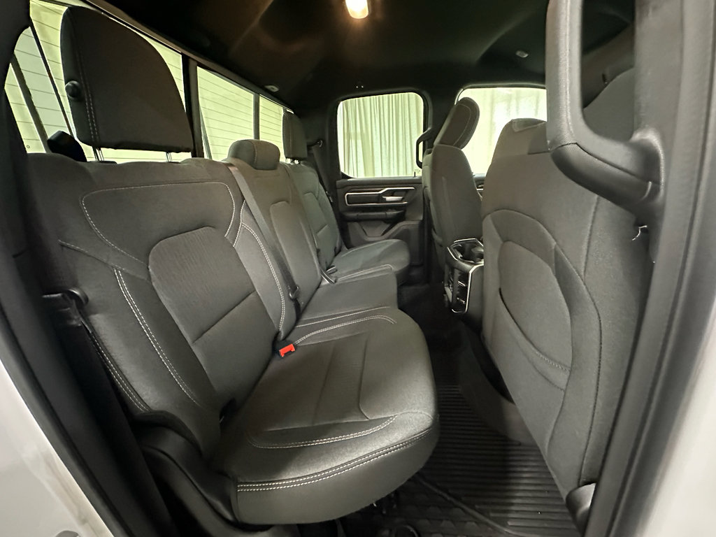 Used 2022 RAM 1500 Big Horn w/ Night Edition AWD/4WD image 22