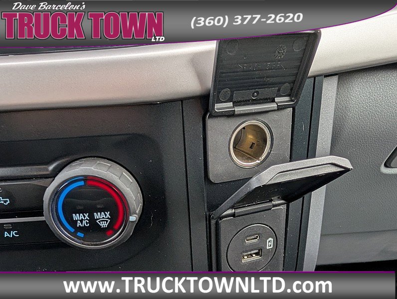 Used 2023 Ford F150 XLT w/ Trailer Tow Package image 28