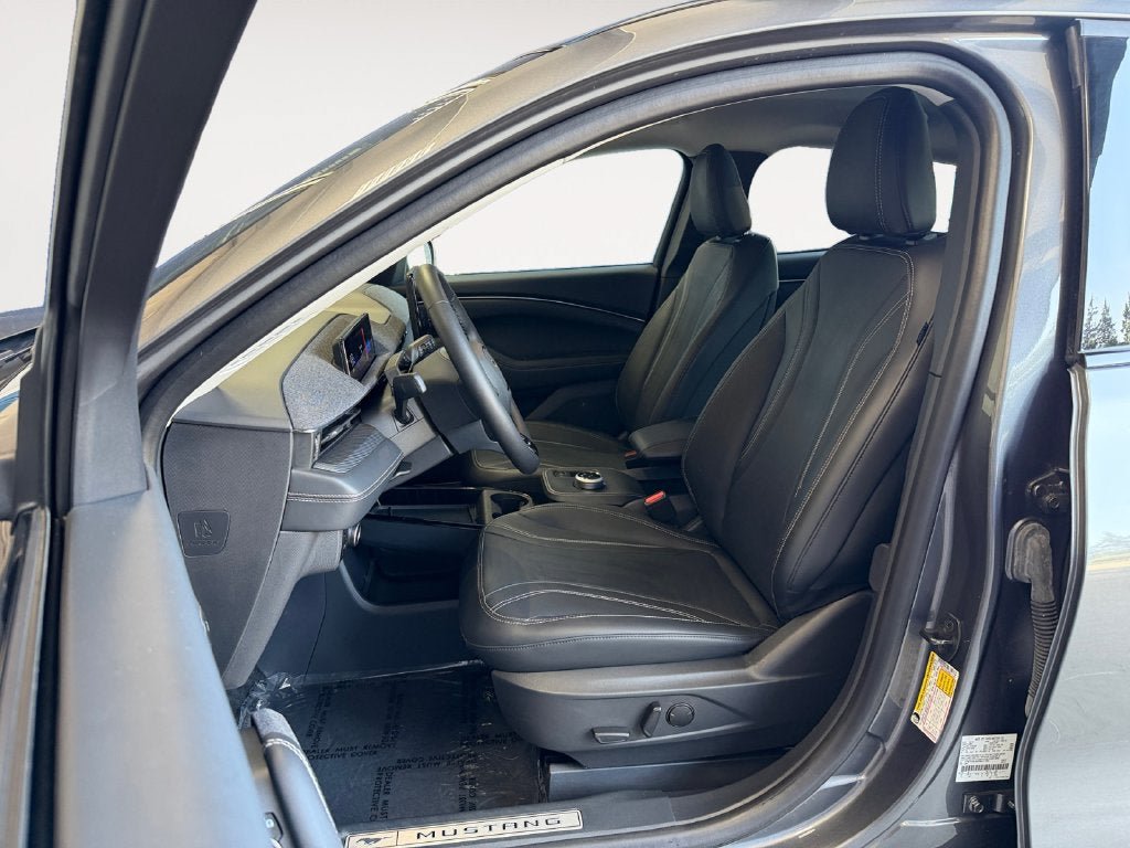 Used 2023 Ford Mustang Mach-E Premium AWD/4WD image 7