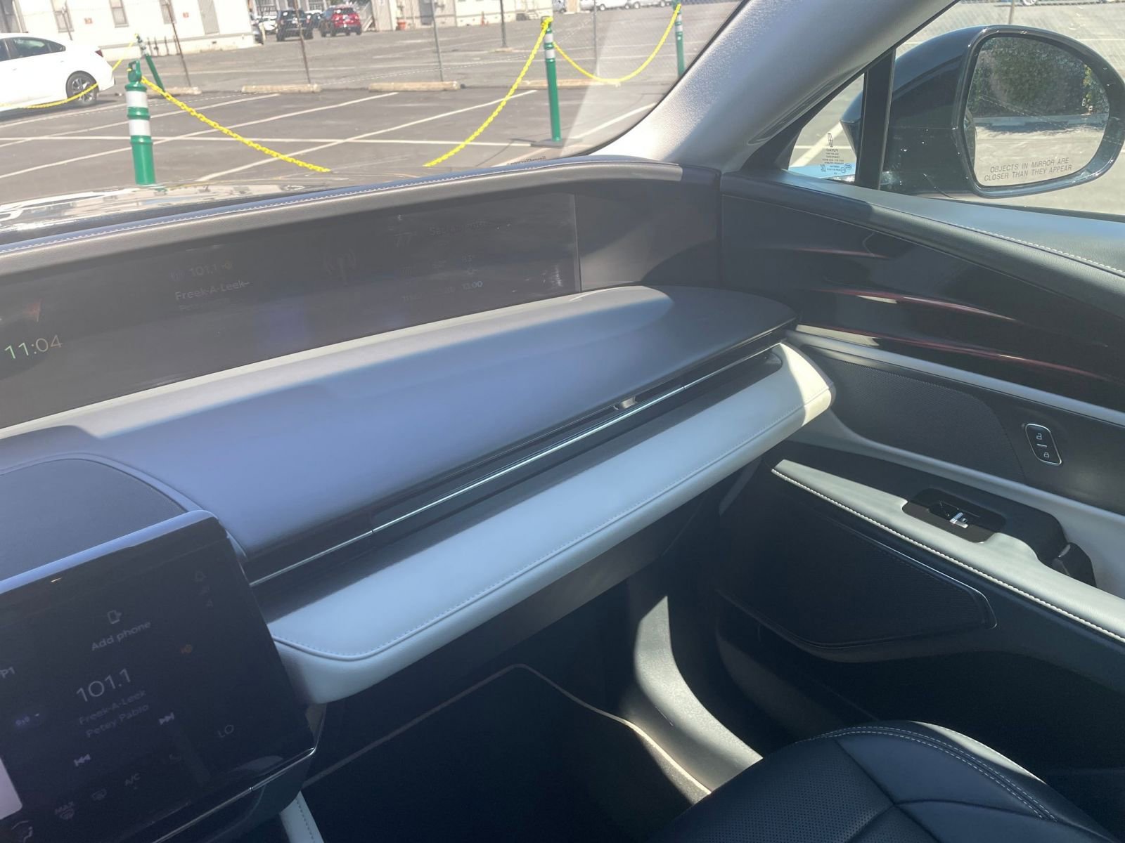 Used 2024 Lincoln Nautilus Premier image 29