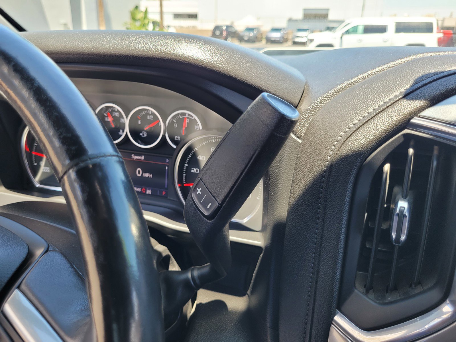 Used 2021 Chevrolet Silverado 2500 LT w/ Convenience Package AWD/4WD image 21