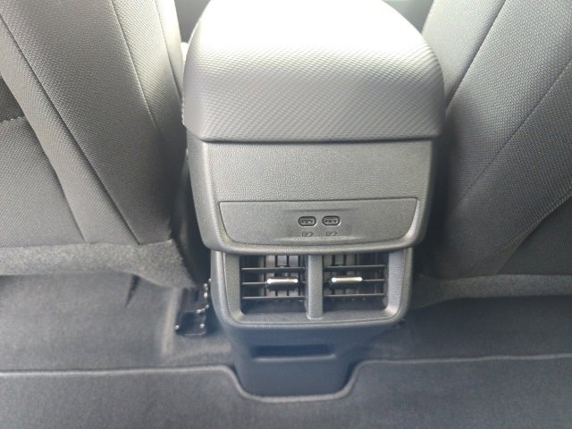 New 2026 Chevrolet Equinox LT image 26