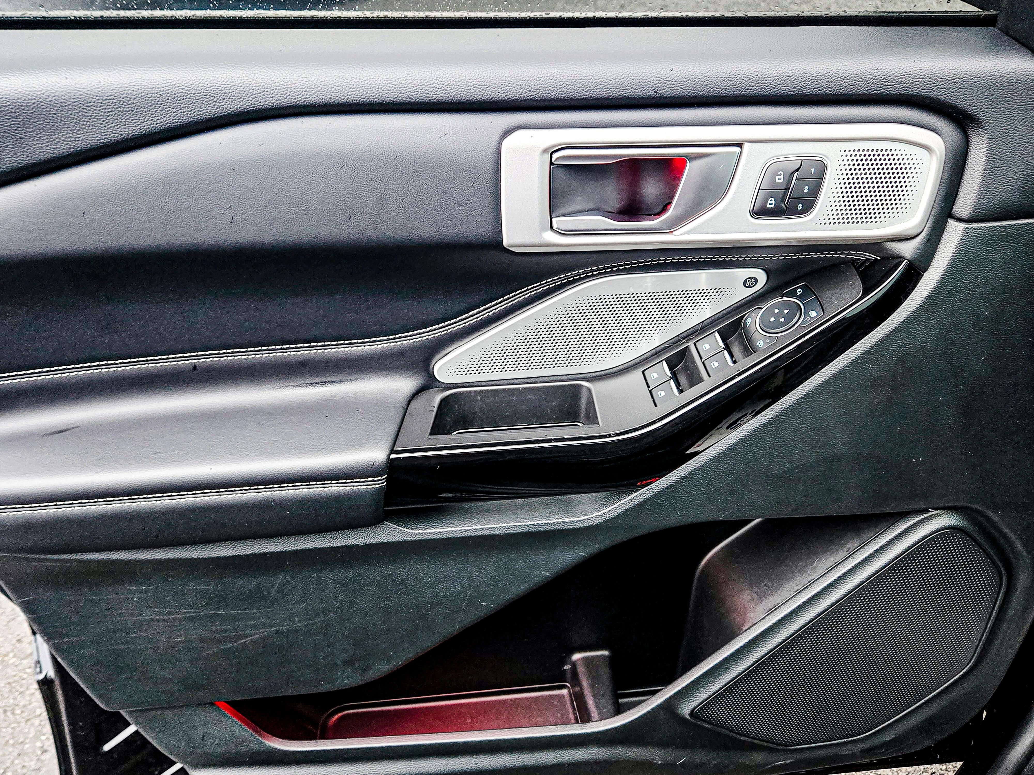 Used 2024 Ford Explorer ST w/ Equipment Group 401A image 24