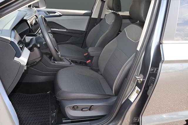 Certified 2024 Volkswagen Taos SE w/ Panoramic Sunroof Package FWD image 14