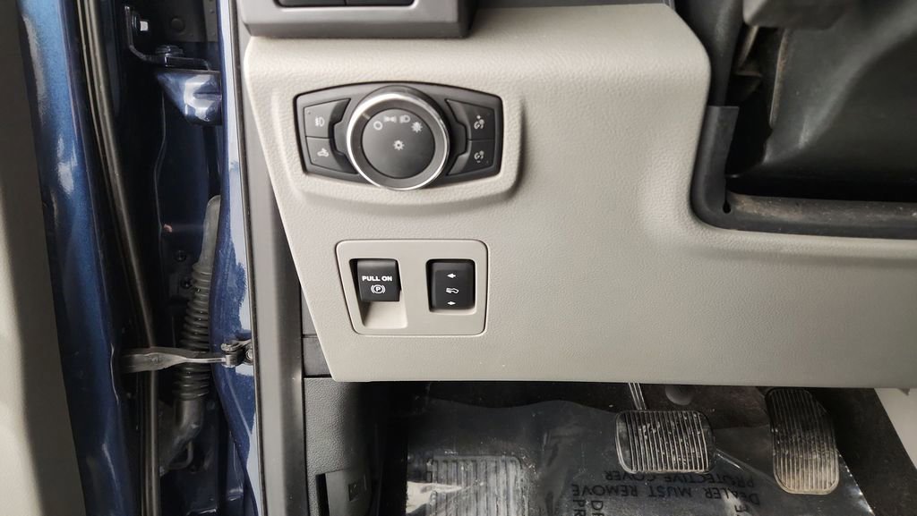 Used 2020 Ford F150 XLT w/ Equipment Group 302A Luxury image 20