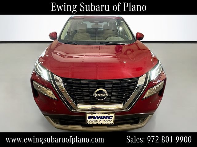 Used 2023 Nissan Rogue SV FWD image 2