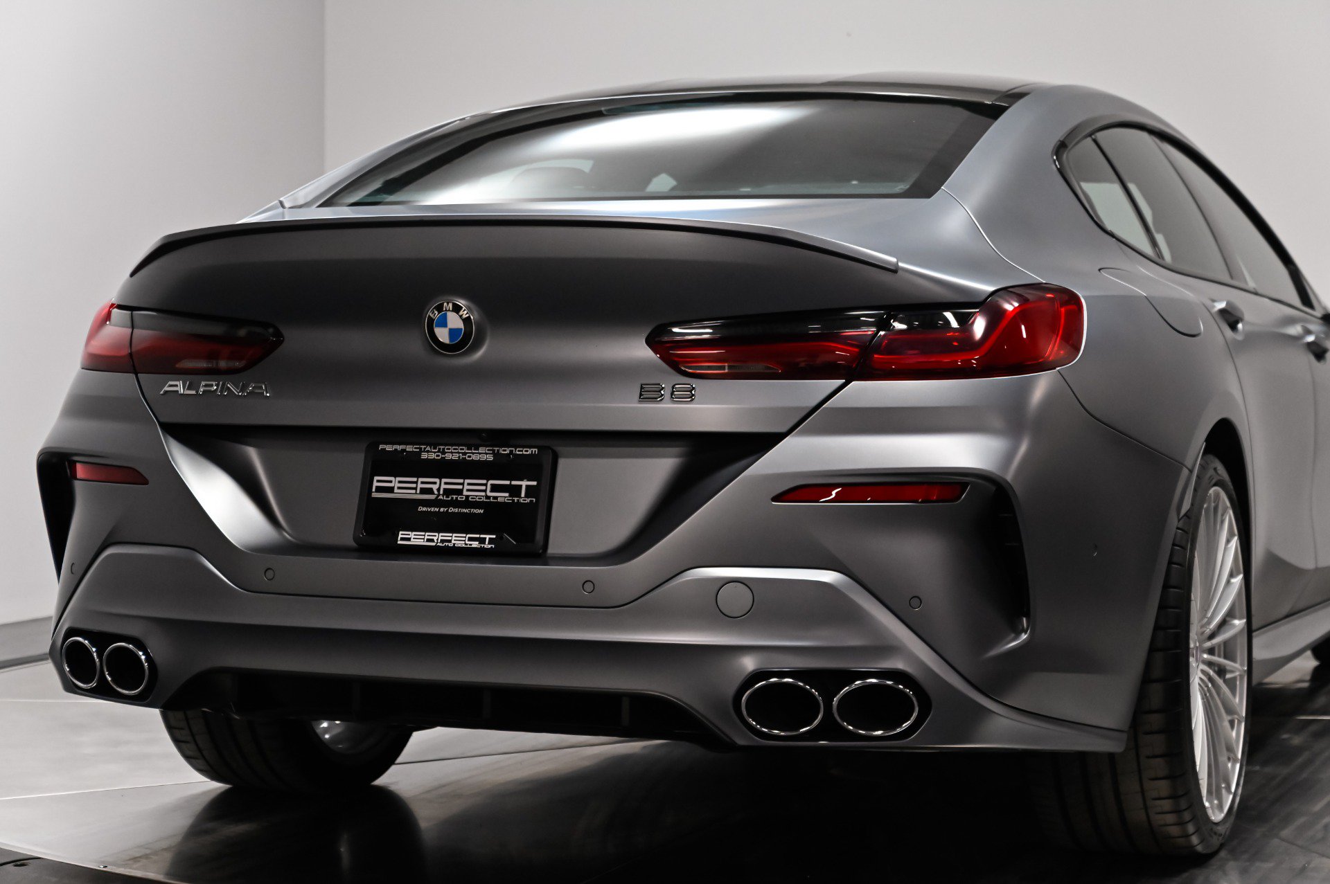 Used 2022 BMW ALPINA B8 xDrive Gran Coupe AWD/4WD image 22