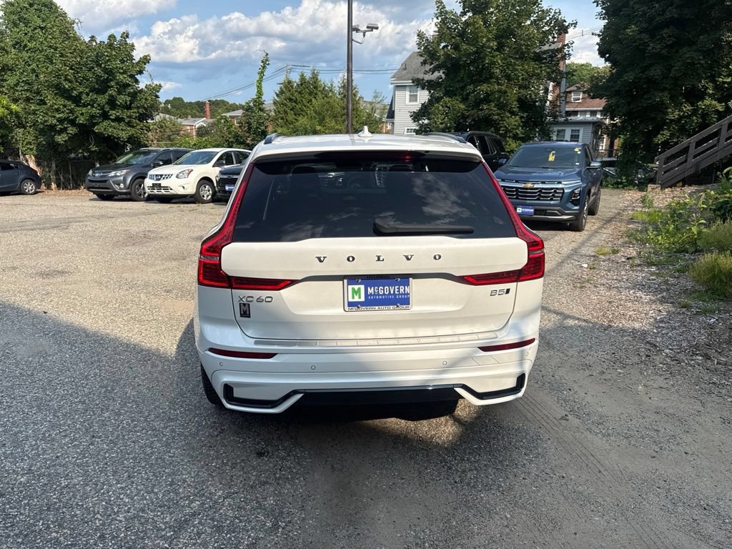 Used 2024 Volvo XC60 B5 Plus w/ Protection Package Premier AWD/4WD image 5