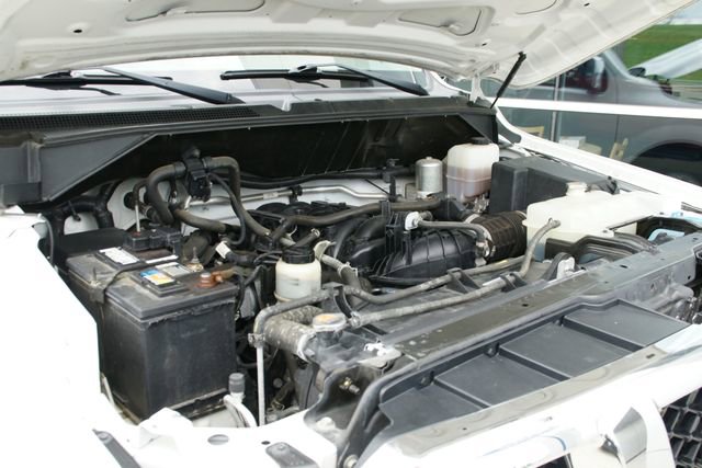 Used 2019 Nissan NV 3500 SL RWD image 11